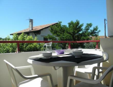Apartamento Hendaya Playa-Wifi-Parking Luaran gambar