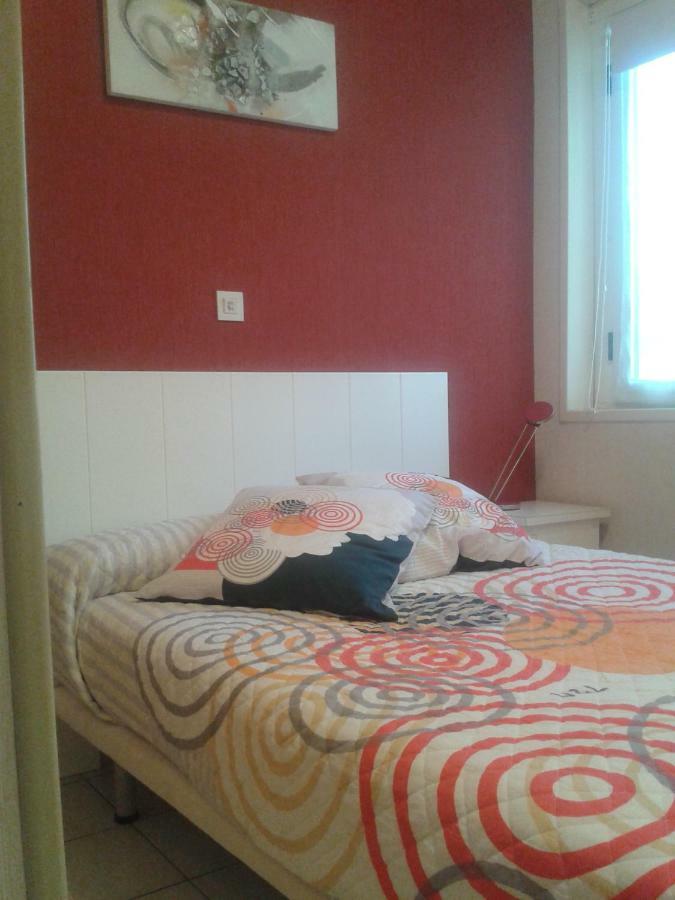 Apartamento Hendaya Playa-Wifi-Parking Luaran gambar